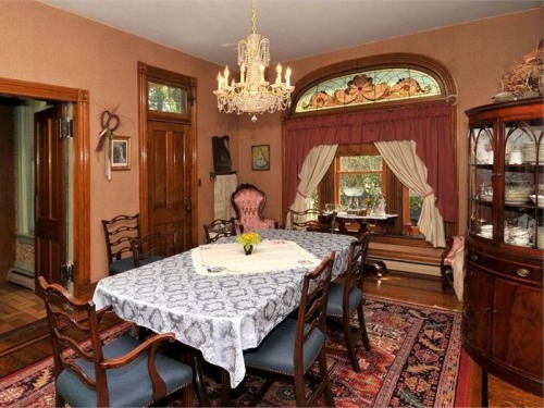 Victorian Loft B&B - formal dining room