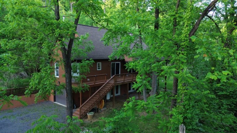 The Pond Cabin