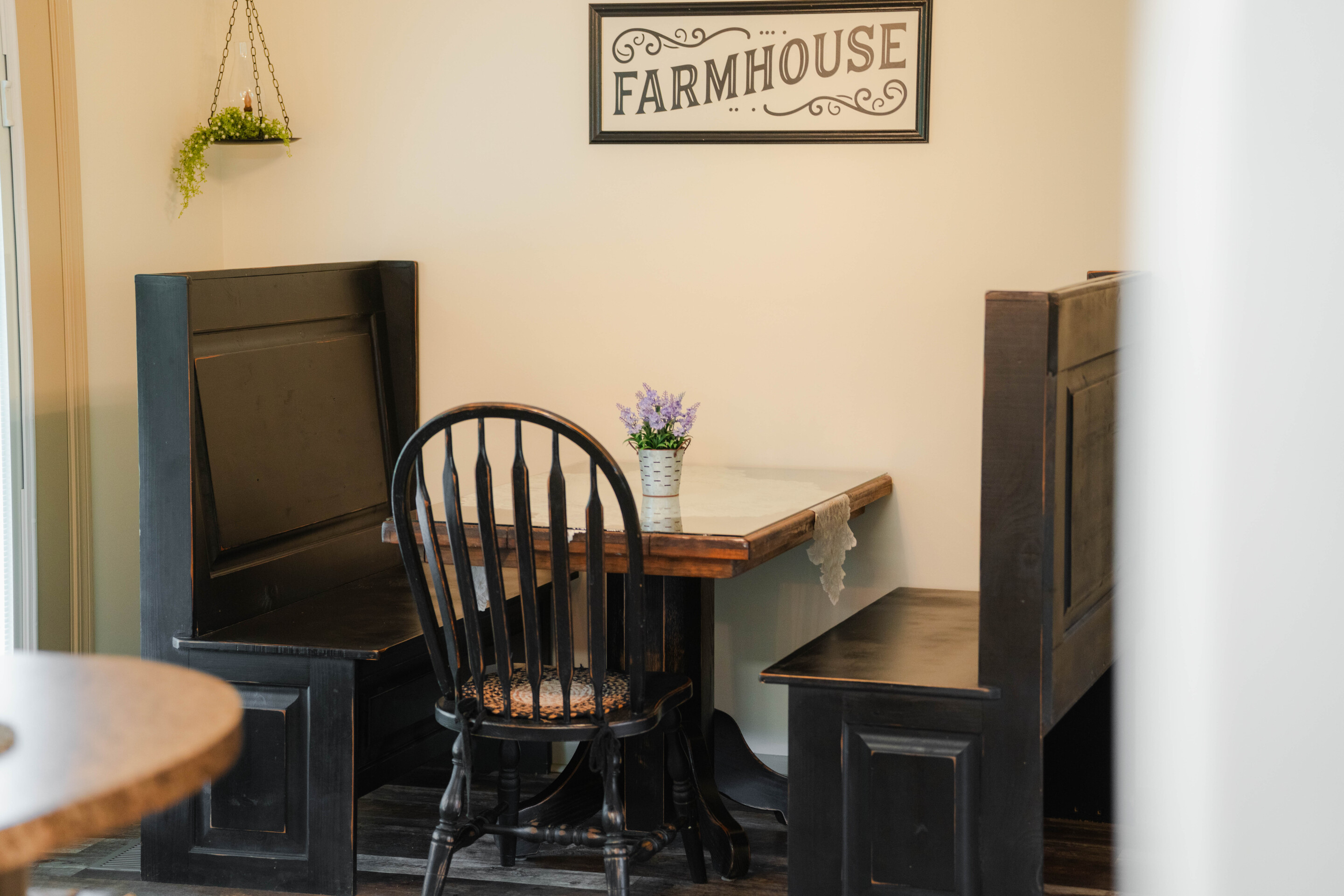 Tenant House | Photo 11