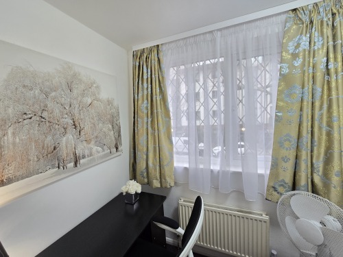Room 2