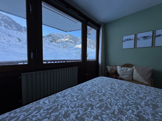 chambre parents vue montagne
