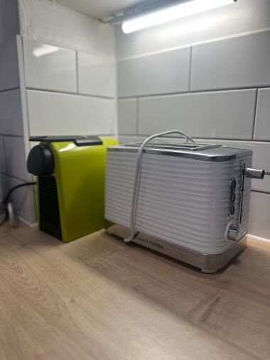 Toaster & Coffee Machine