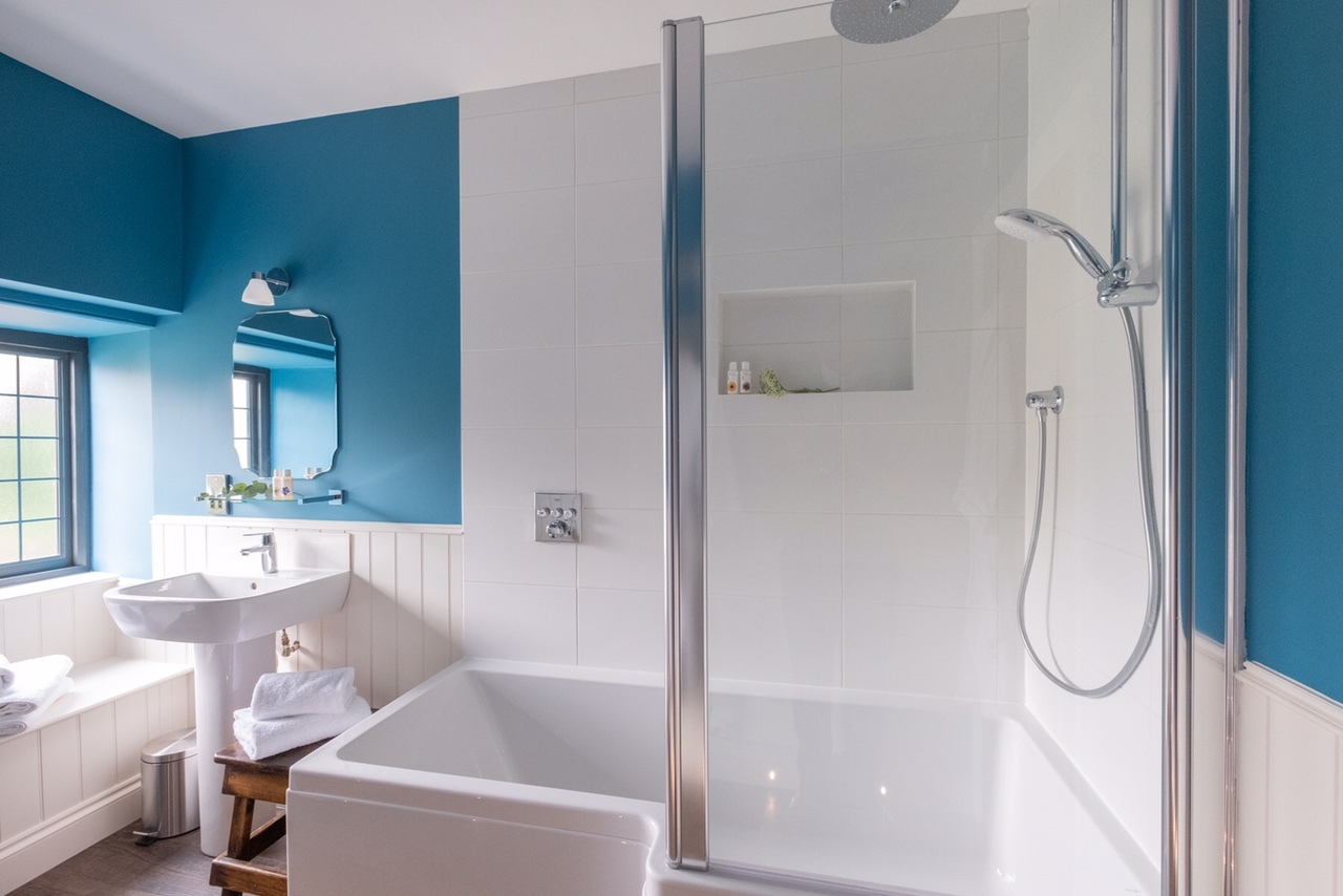 The Bell At Sapperton, Cirencester | Rooms