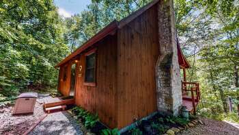 Hocking Hills Cabins - Sunset - 