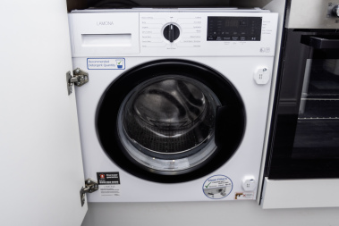 Washing machine provided, perfect for keeping clothes fresh during your stay