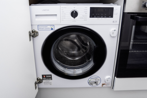 Washing machine provided, perfect for keeping clothes fresh during your stay