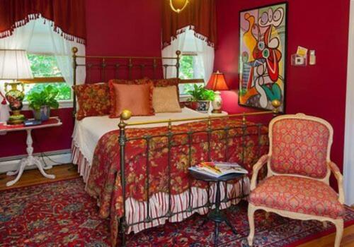 The Spring Valley bedroomThe Spring Valley Guestroom
