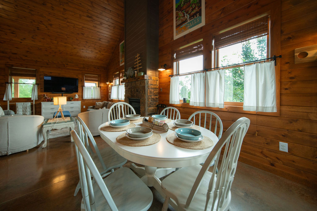 The Farmhouse on Barton | Photo 14