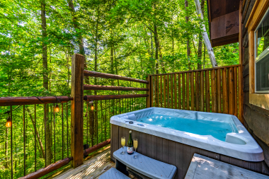Unwind beneath the Smoky Mountain sky in your private treetop hot tub — the perfect ending to every Havenheart day.