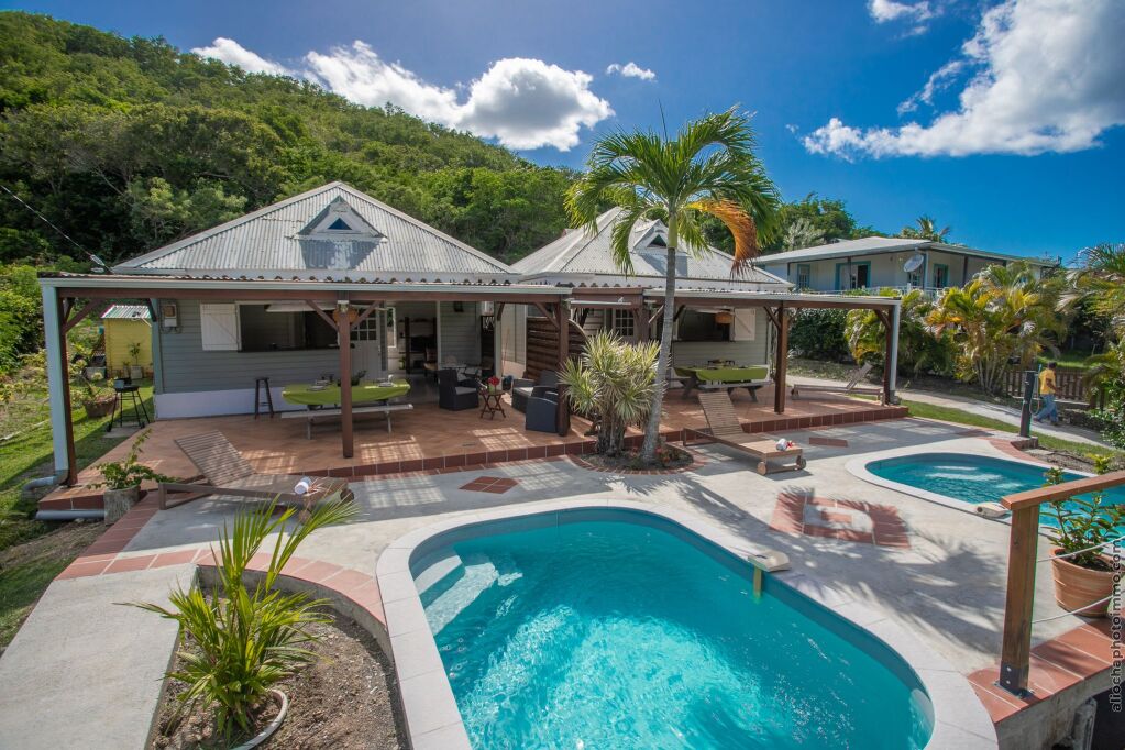 SUNNY BUNGALOW SUNNY BUNGALOW