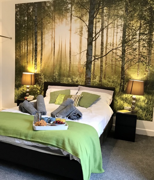Bedroom 2 - Set as King size bed