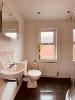 Bathroom 2 