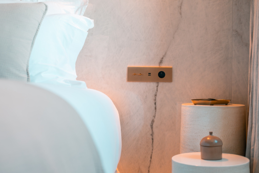 Chambre 1 avec douche et vue sur le Vieux Port