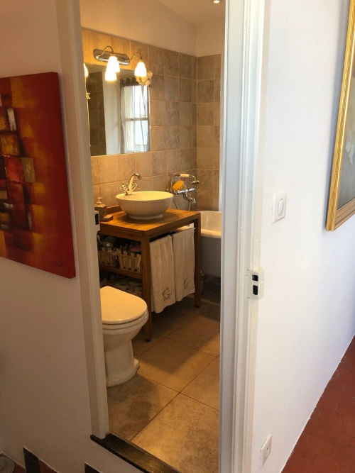 SALLE DE BAINS ET TOILETTE