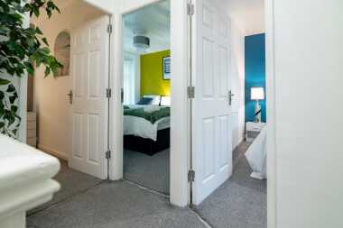 2 Ziplink super king bedroom and 1 single bedroom upstairs