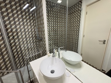 Bathroom #2