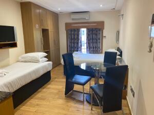 Apt.14Picture represents the type Apartment En-suite with Shower. It might not be exactly the same as per booking. All same type of apartments are allocated subject to availability per booking