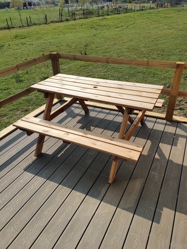 Bluebell and Buttercup decking with picnic bench