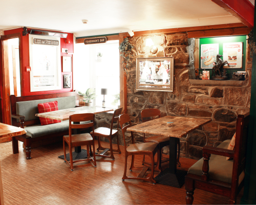 Plenty of room to relax with a pint !