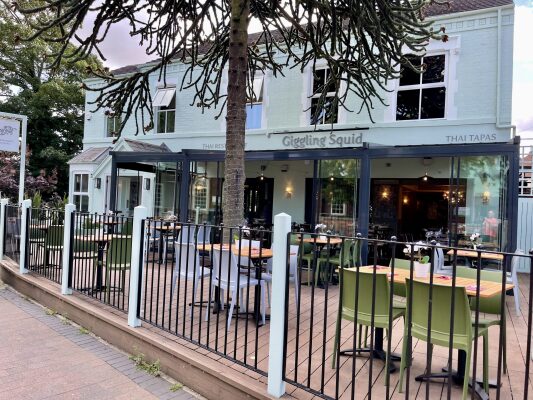 Local Thai restaurant - Giggling Squid - 3 min walk