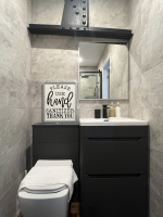 Sparkling Clean Bathrooms – Relax & Refresh at Your Huddersfield Deal House