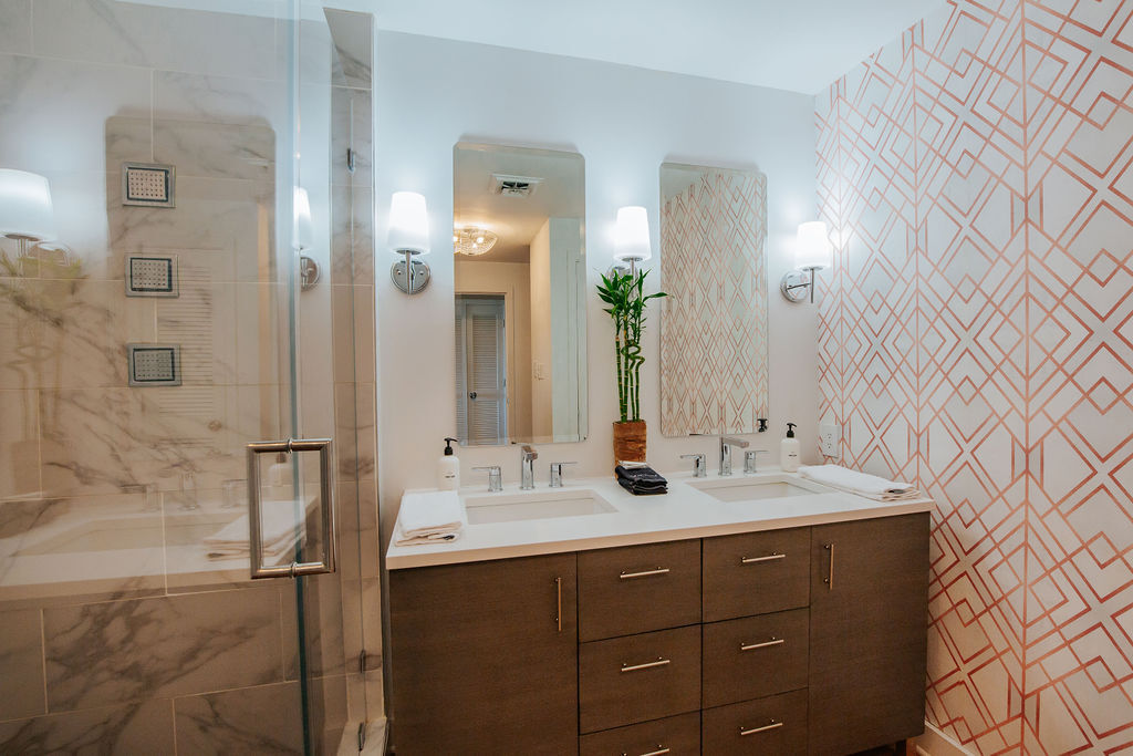 Firefly on The Ridge