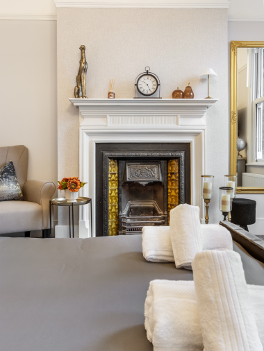 Master Bedroom Hand & Body Towels