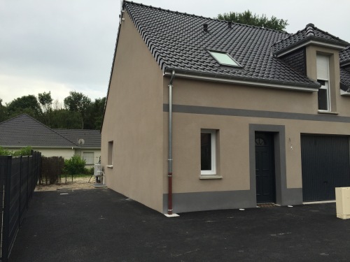 Parking pour 2 voitures extérieur