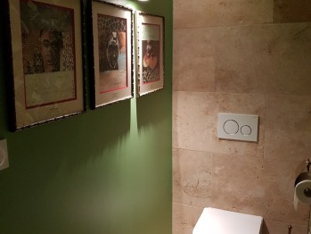 WC séparés  Chambre Livingstone château des Périchons