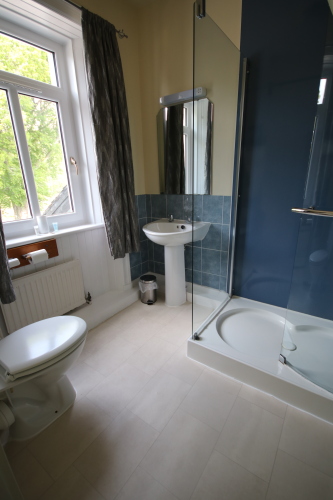 Bathroom with Shower cubicle