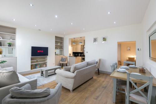 The Notting Hill Residence - 2 BR Apartment Close to Hyde Park - 