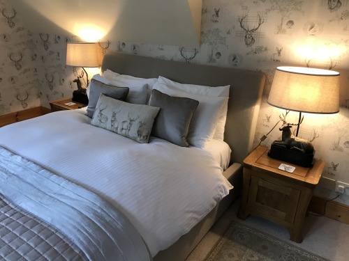 Double room-Ensuite-Mary Queen of Scots - Base Rate