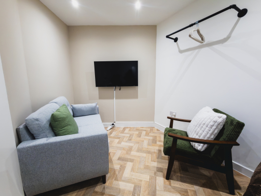 Room1