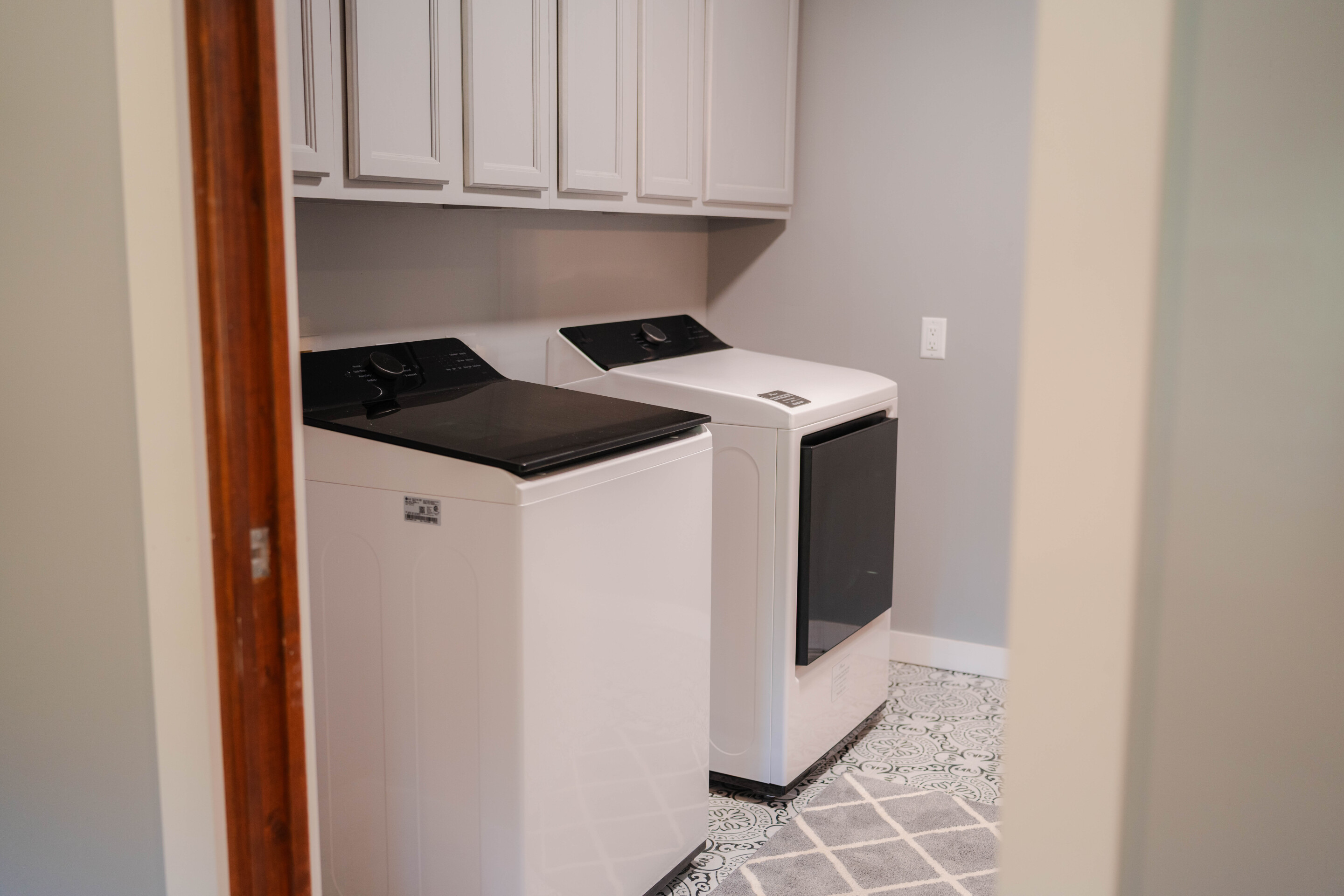 Whispering Acres | Photo 34