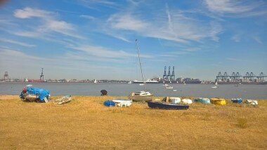 the beach 3 minutes from the Wellie Stern