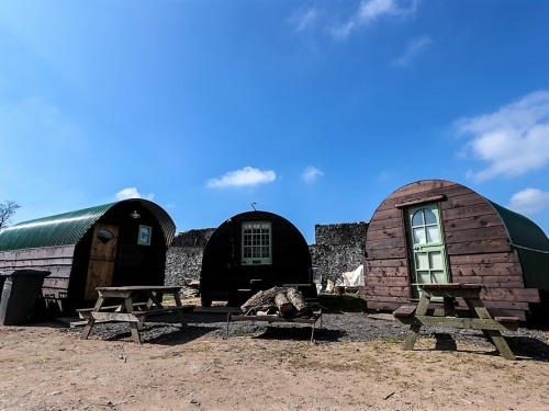 Hut-Shared Bathroom-Garden View-Shetland - Weekends are 2 night minimum stay