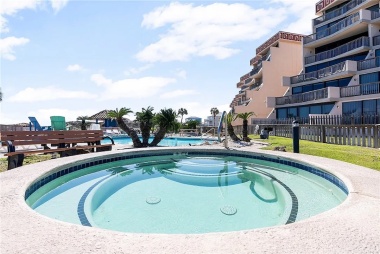 The spa is approx. 8' diameter for approx. 8 persons