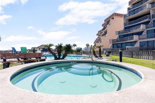 The spa is approx. 8' diameter for approx. 8 persons