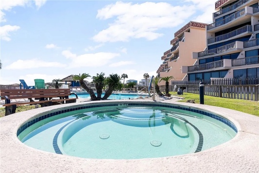 The spa is approx. 8' diameter for approx. 8 persons