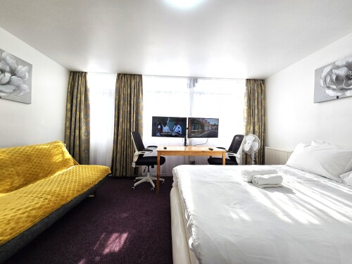 Room 3
