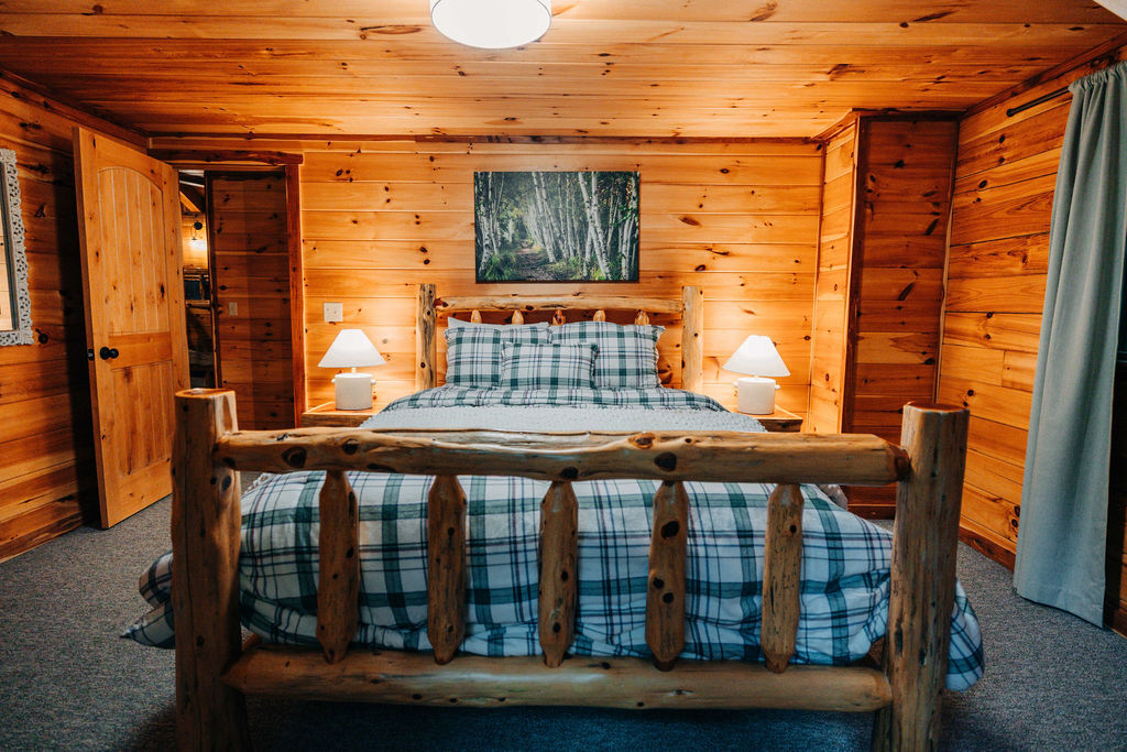 Rustic Cedar Inn | Photo 34