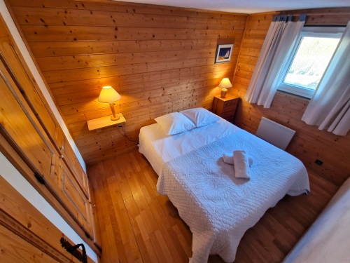 CHAMBRE AU RDC
