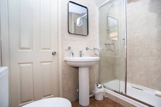 Jack & Jill Bathroom