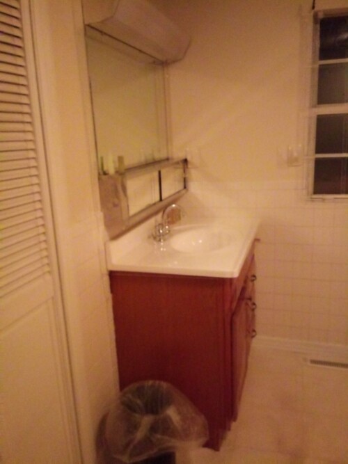 Master bath there are blinds hung