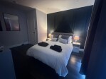 Aquila 2 Bed Flat: Bedroom 1 - King Bed 