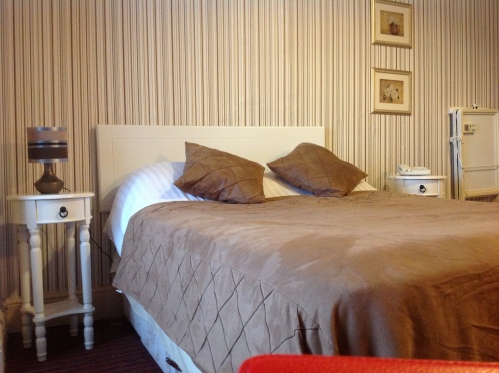 Family 2 Adults & 1Child-Triple room-Ensuite - Base Rate