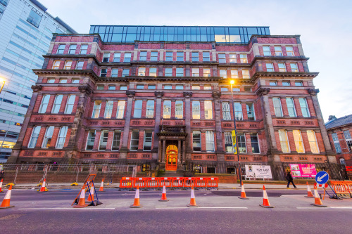 Luxury 2-Bed 2-Bath Apt - Leeds City Centre