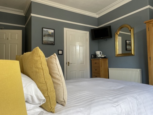 Double room-Ensuite - Breakfast Included