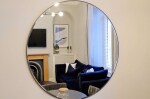 Rooms: Living area