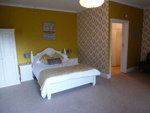 Double room-Ensuite with Shower- Disabled access